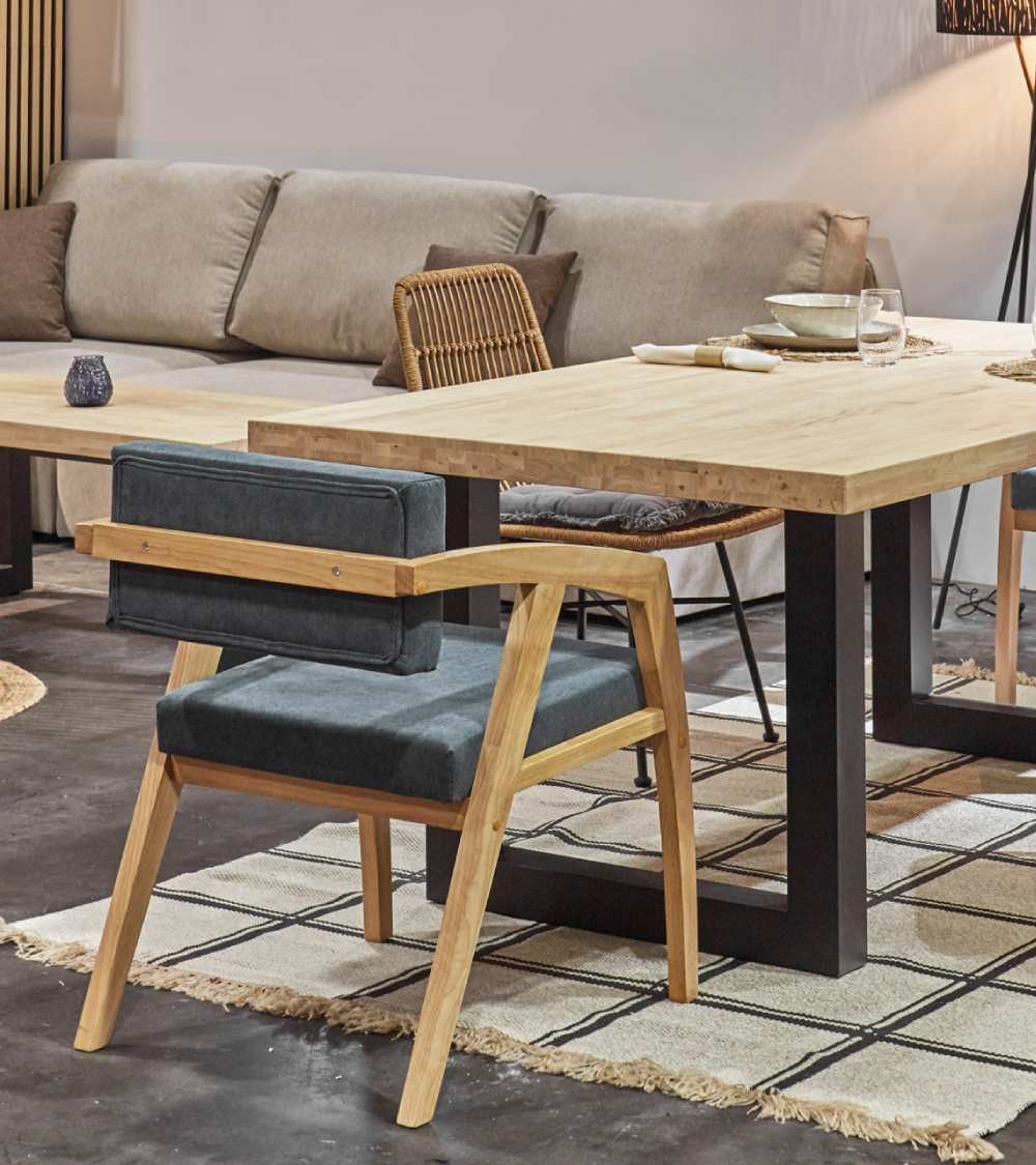 Silla de madera maciza NOVYK